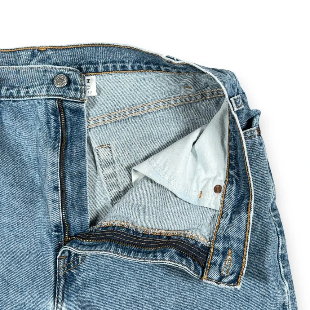Vintage Levis Jean Shorts Mens 34 Blue Light Wash Denim 505 Regular Fit Y2K